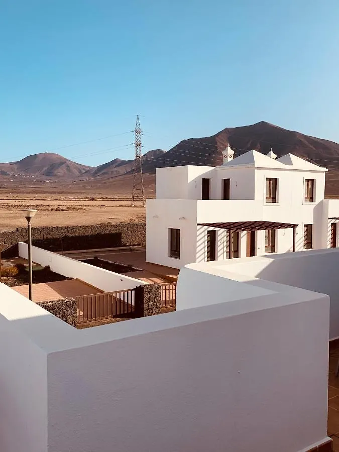 Villa Splendid Casa Papagayo, Heated Pool, Roofterrace With Views And Wifi à Playa Blanca  0*, Playa Blanca (Lanzarote) Espagne