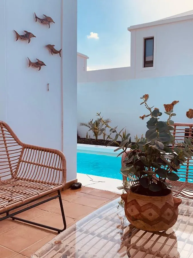Villa Splendid Casa Papagayo, Heated Pool, Roofterrace With Views And Wifi à Playa Blanca