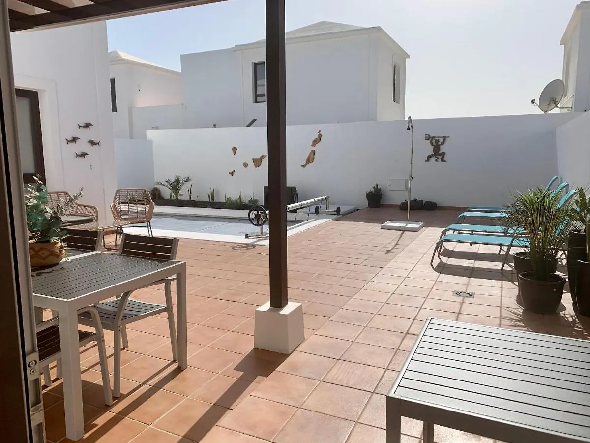 Villa Splendid Casa Papagayo, Heated Pool, Roofterrace With Views And Wifi à Playa Blanca  Espagne
